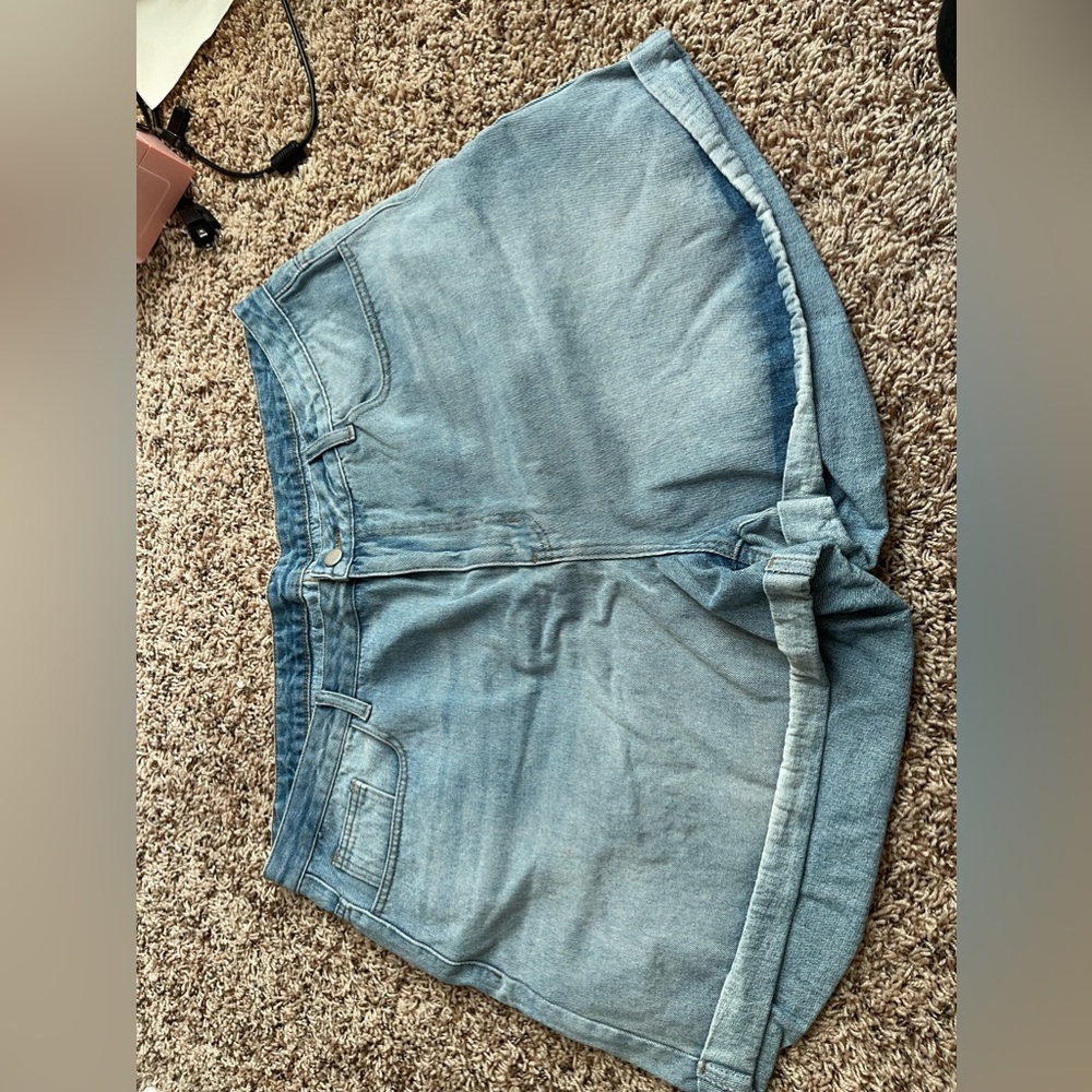 Light wash jean shorts